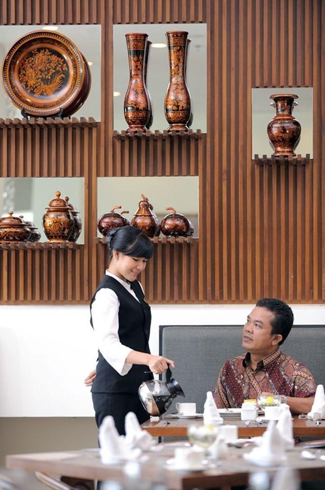 Sintesa Peninsula Hotel Palembang Zewnętrze zdjęcie