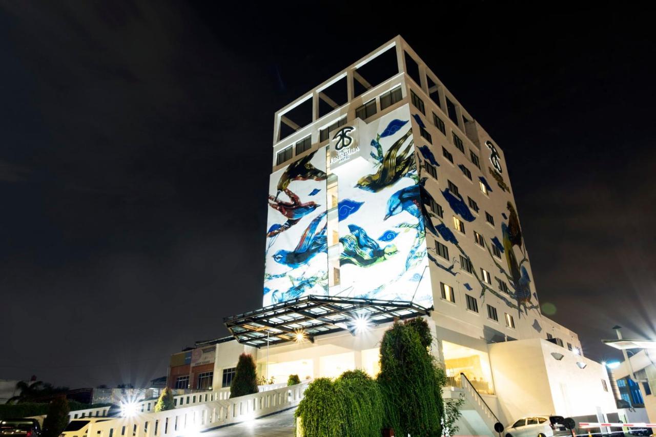 Sintesa Peninsula Hotel Palembang Zewnętrze zdjęcie